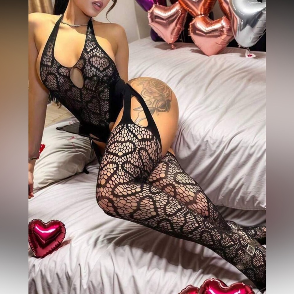Romantic Hearts 2 piece Bodystocking Set NEW 🏷️
